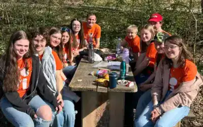 Geschwisterkinder unterwegs